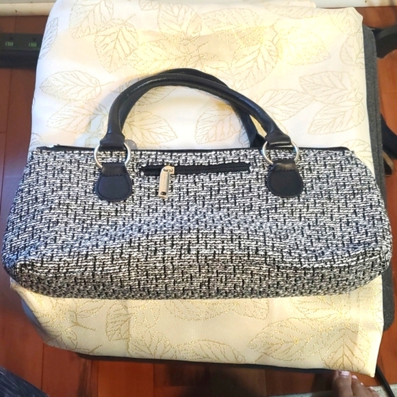 primeware Handbags - Primeware Wine Clutch Bag (Thermal Insulated)